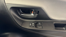 Toyota Yaris 1.5 Hybrid Icon Tech 5dr CVT Hybrid Hatchback